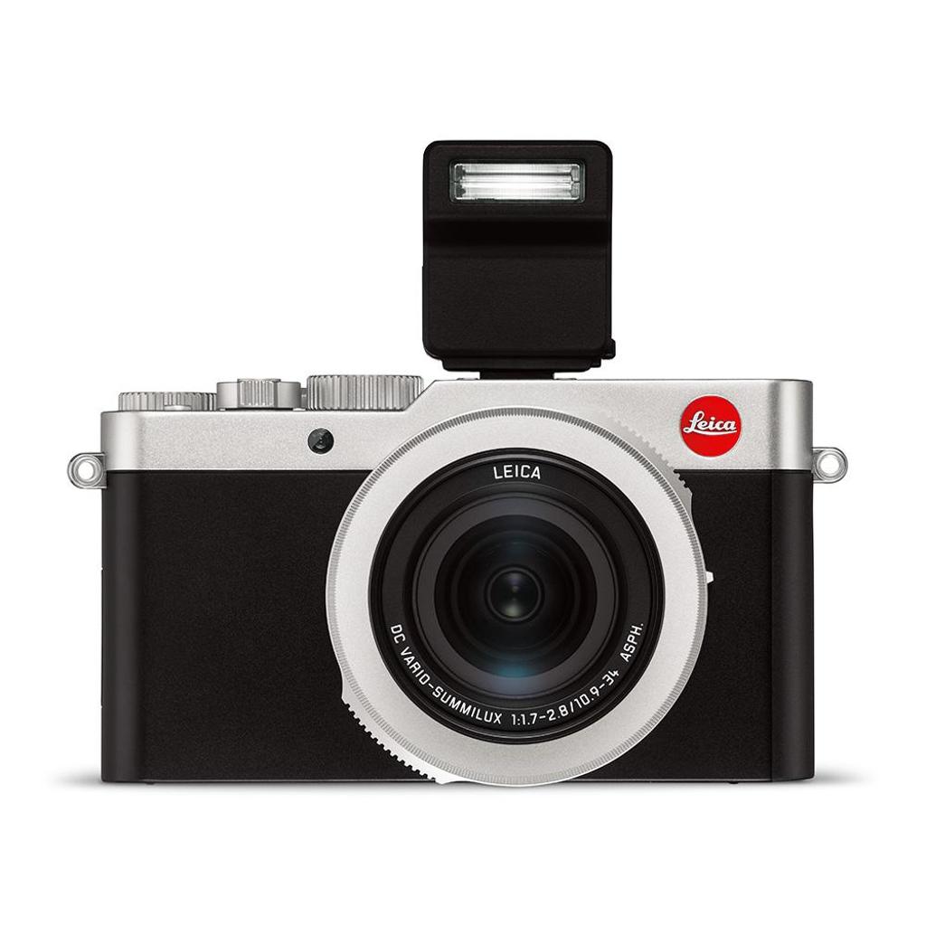 Leica D-Lux 7 là chiếc máy ảnh hiện đại, thông minh và vô cùng tiện lợi cho các nhiếp ảnh gia chuyên nghiệp. Với các tính năng vượt trội, từ khả năng chụp ảnh đến quay phim, chiếc máy này đủ sức khiến bất kỳ ai cũng phải mê mẩn. Hãy xem hình ảnh để cùng chứng kiến sự xuất sắc của chiếc máy ảnh này.