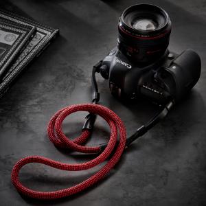 Dây đeo máy ảnh Snake , Canon (Universal), Cadmium Red and Black