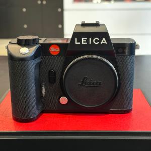 Leica SL2